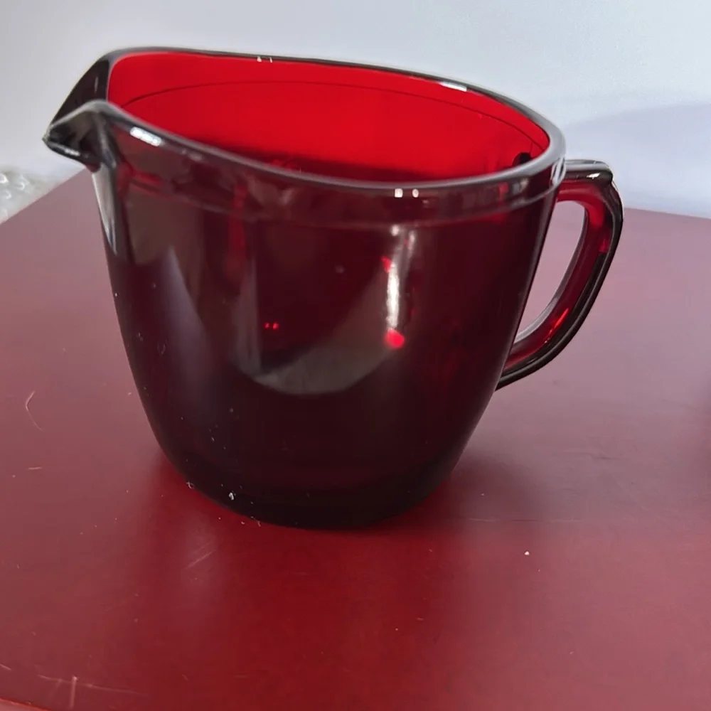 N/A elegant red
