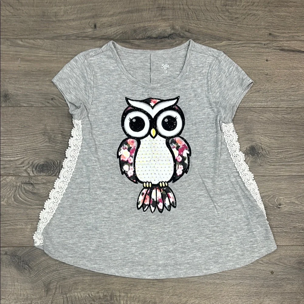 Justice Gray Owl Tee with Floral & Lace Accents