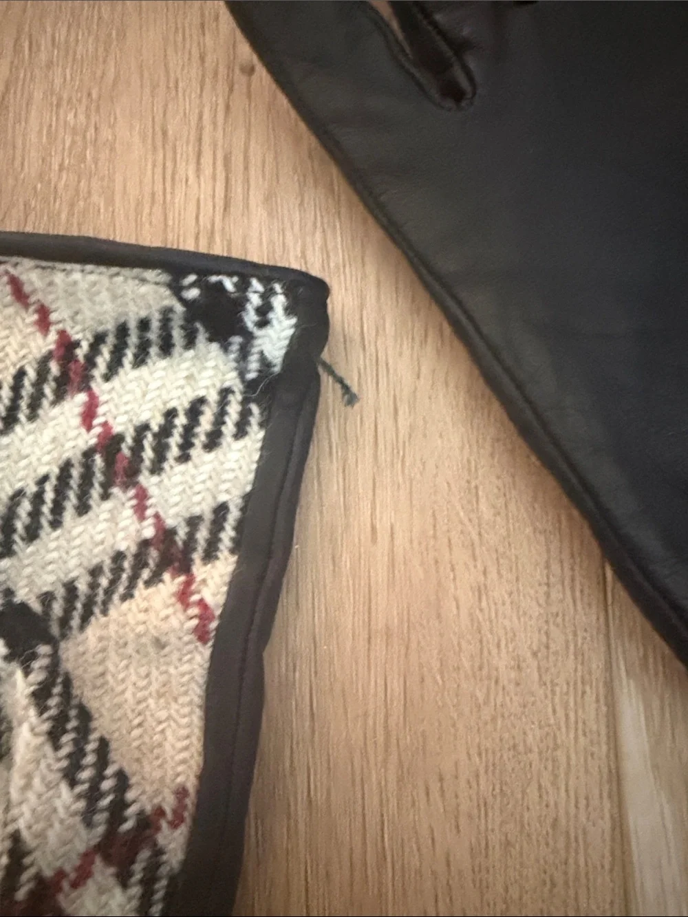 Burberry classic plaid