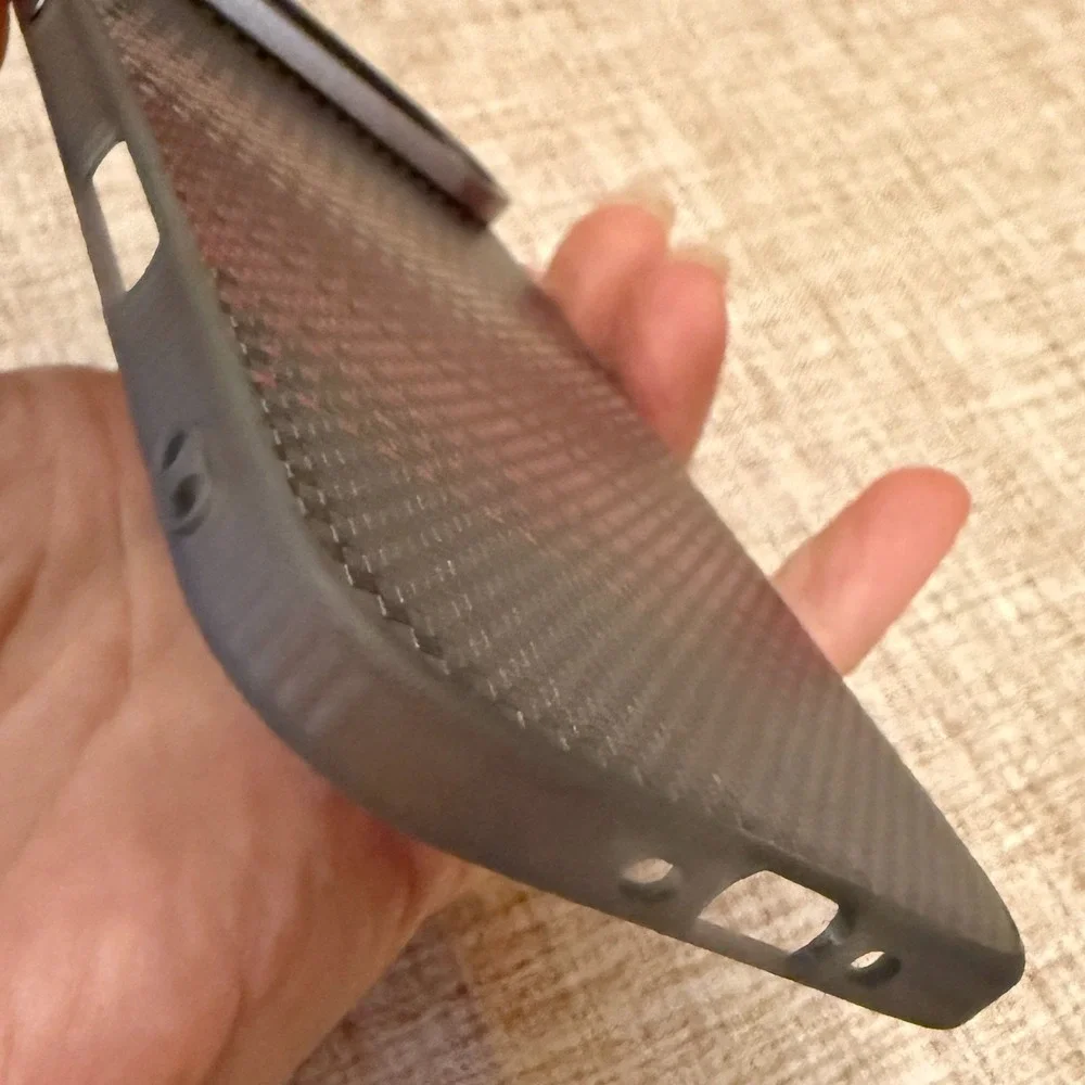 The Unbranded Brand iphone 17