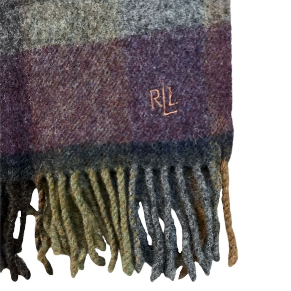 Lauren Ralph Lauren 100% Lambswool Fringe Scarf‎ 50” x 10.75”