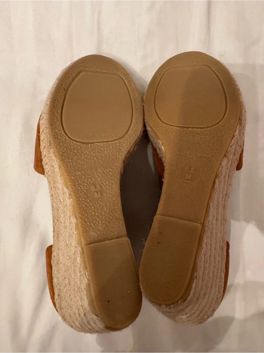 Vince suede upper