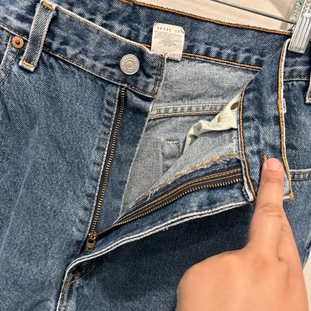Levis good used