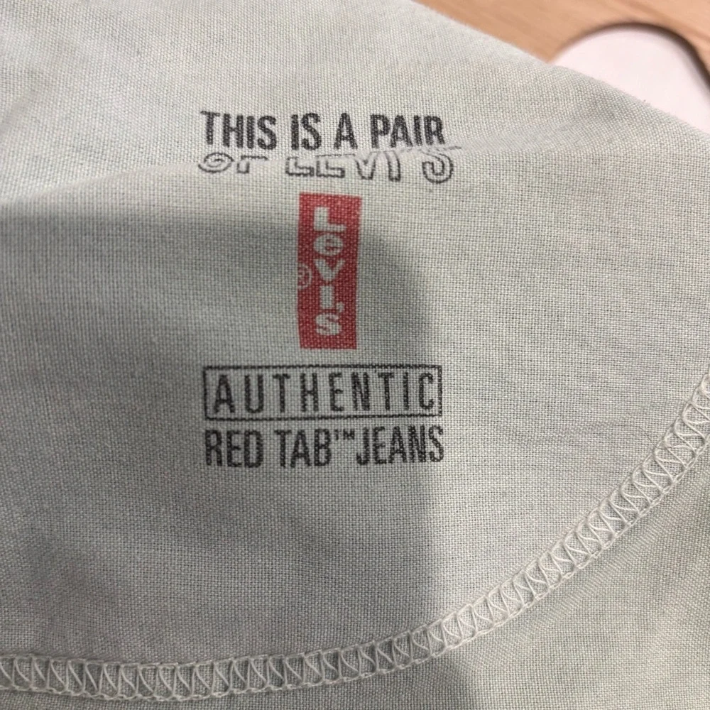 Levis good used
