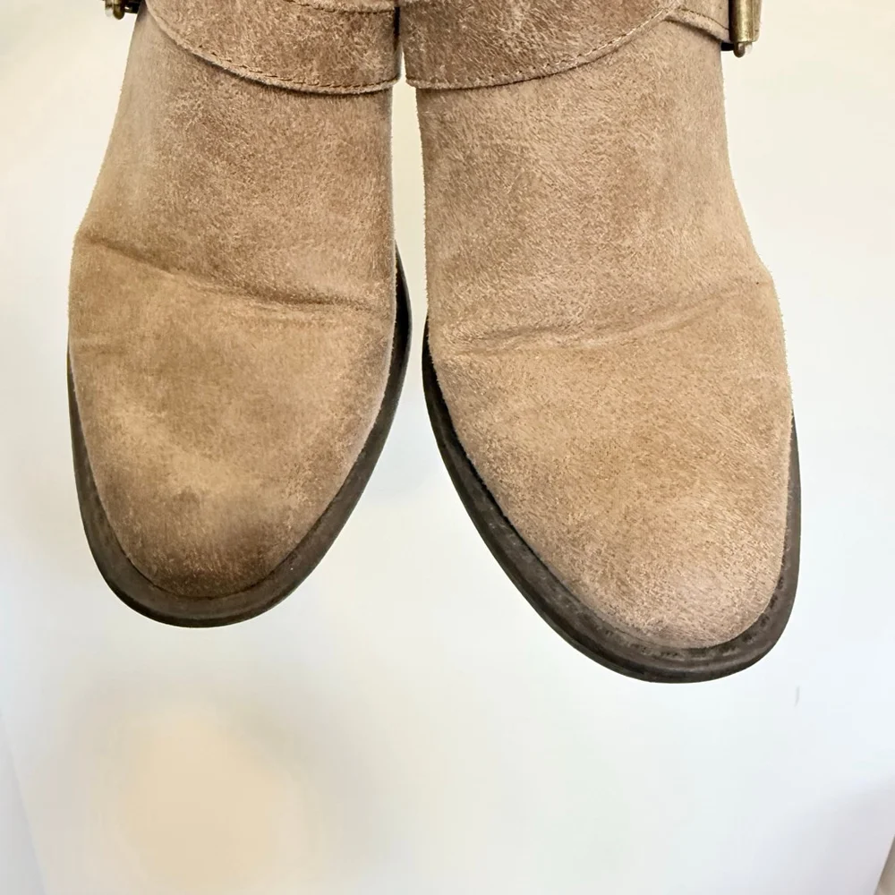 Charlotte Russe charlotte russe
