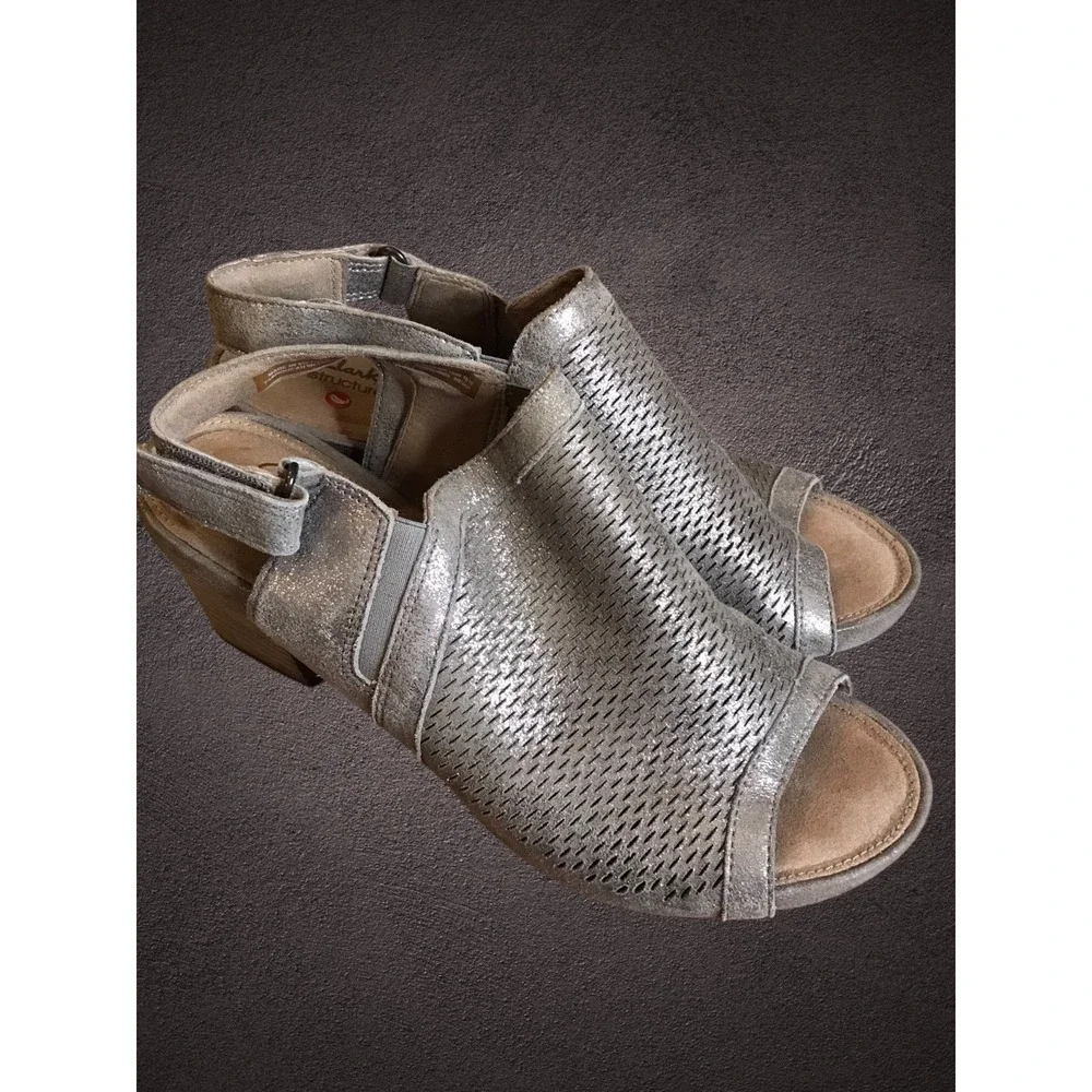 Clarks unstructured women