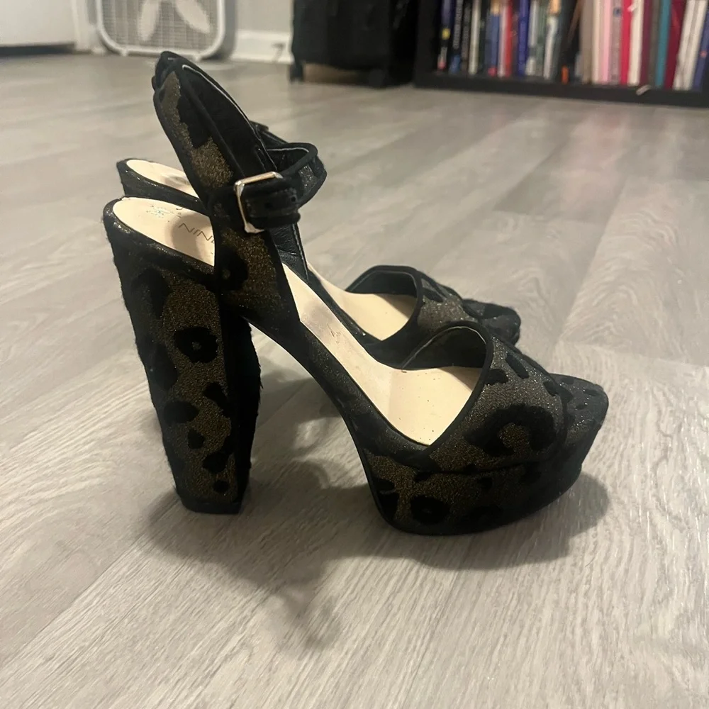 Nine West chic platform