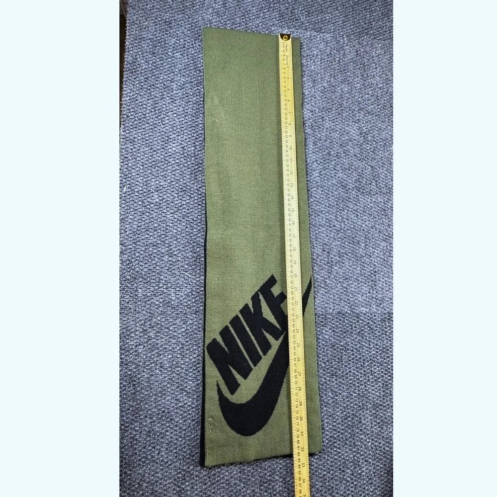 Nike details brand