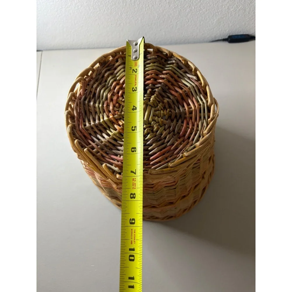 N/A woven wicker
