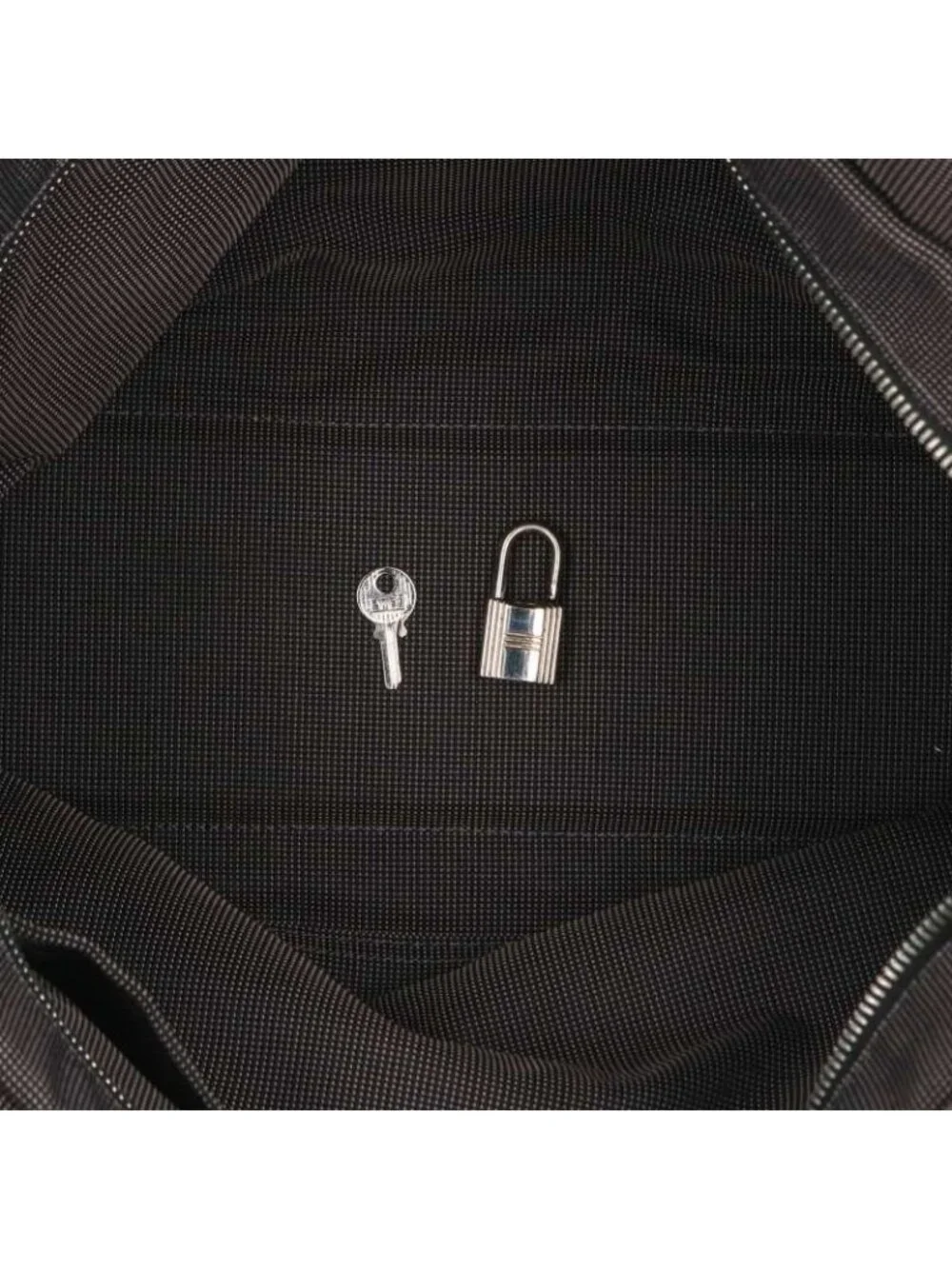 Hermes size mm