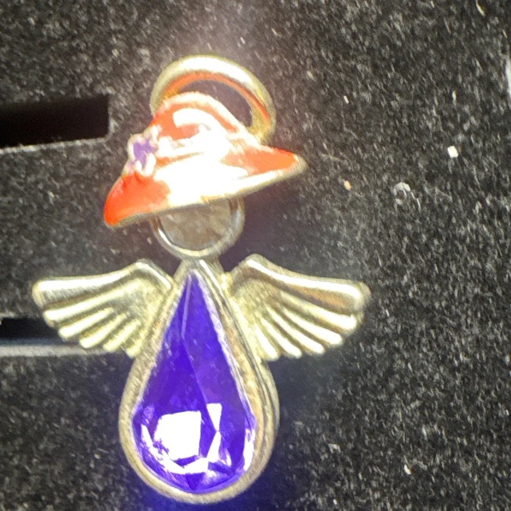 N/A red hat