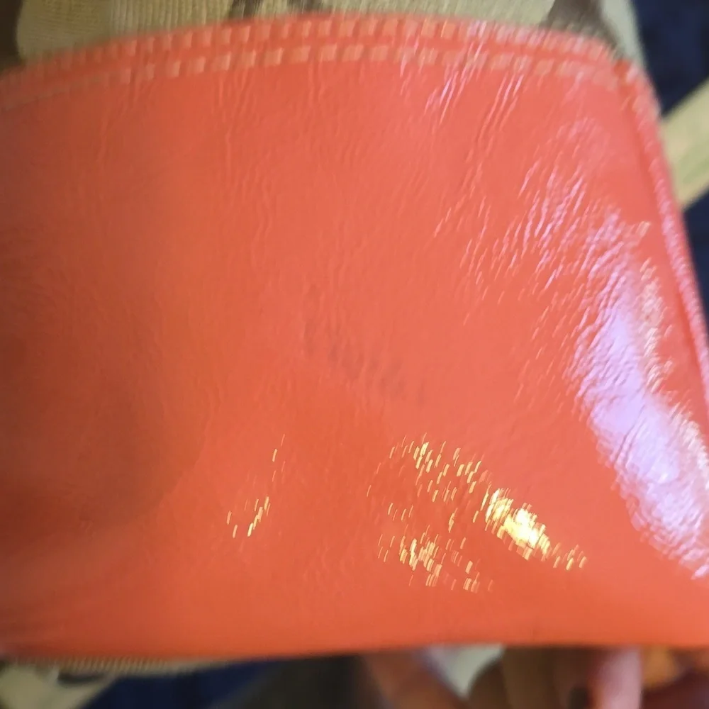 Coach coral signature