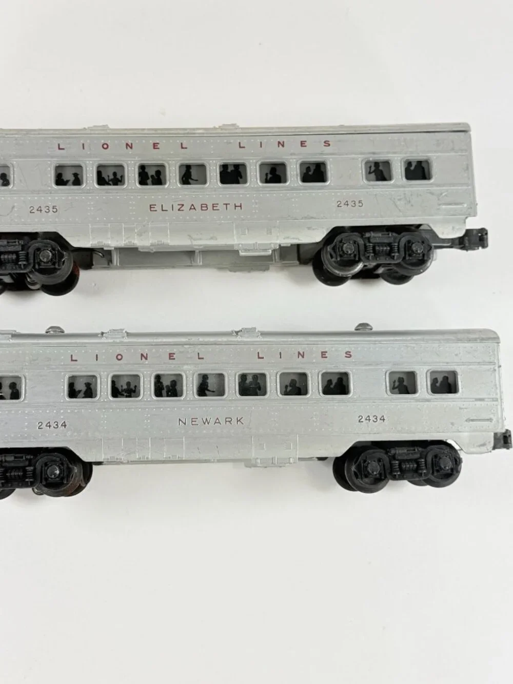 Vintage Lionel Postwar O Gauge Passenger Cars 2434 Newark 2435 Elizabeth Silver