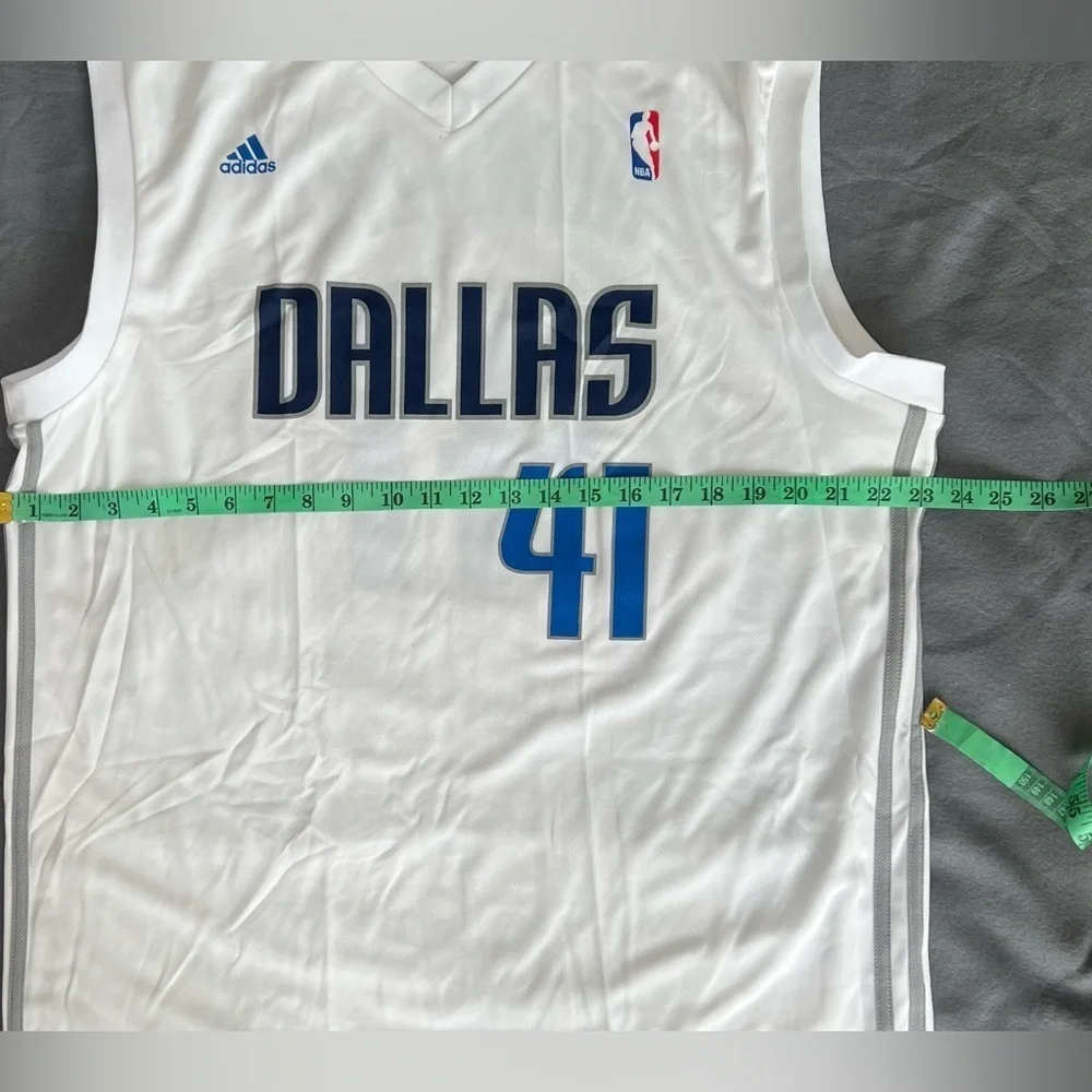 Dirk Nowitzki Dallas Mavericks New (NWT) Adidas Basketball Jersey
