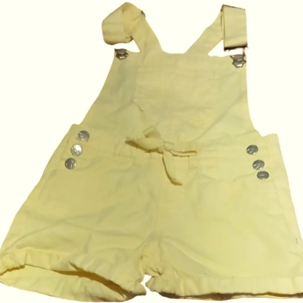Carters perfect yellow blue