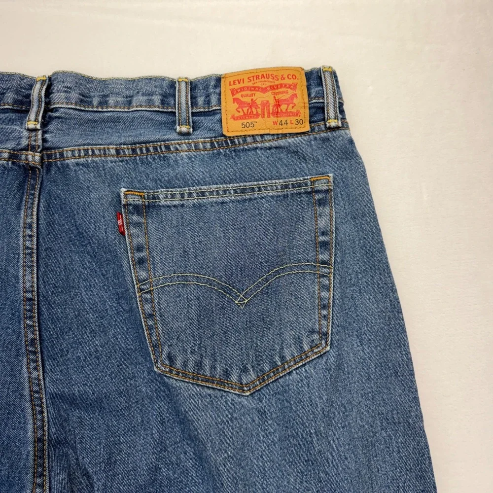 Levi's 505 Regular Fit Jeans Mens 44x30 Blue Classic Straight Leg Denim Pant