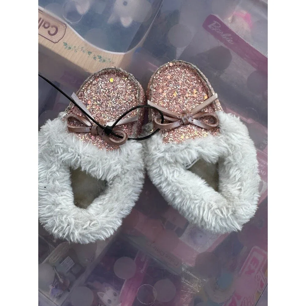 Source Unknown pink glitter