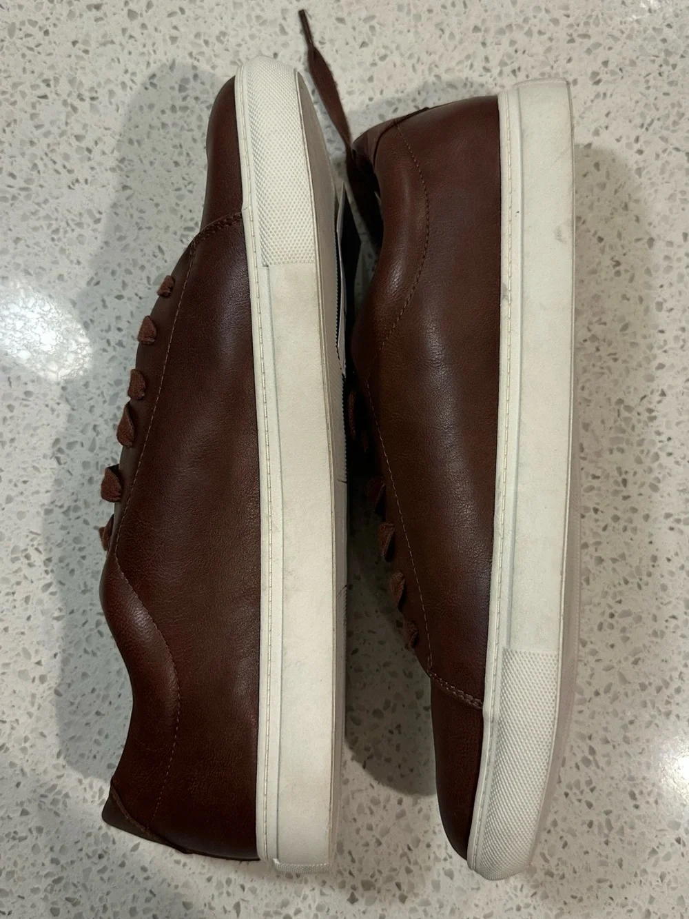 Goodfellow & Co sleek low