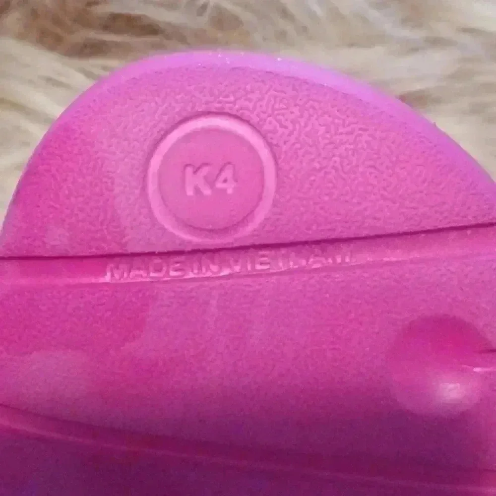 GIRL'S Adidas slides Size 4.5