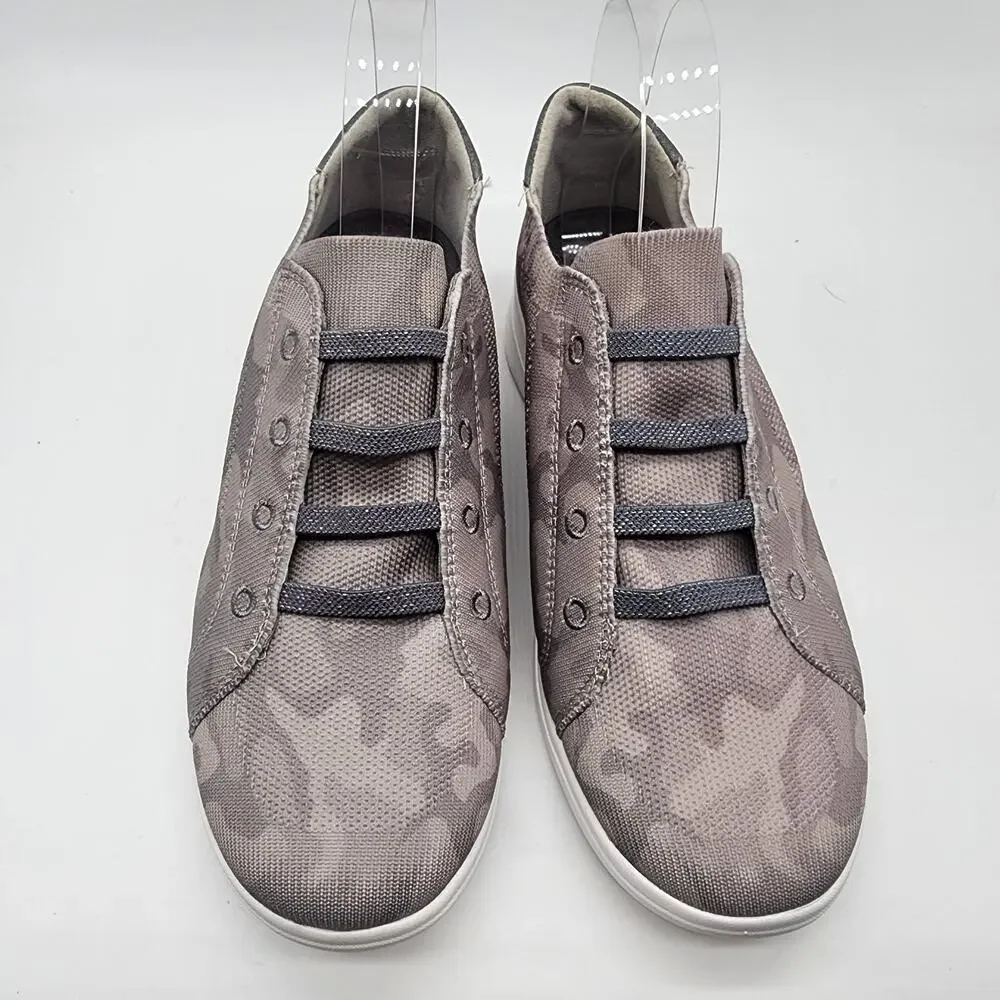 Bzees golden knit