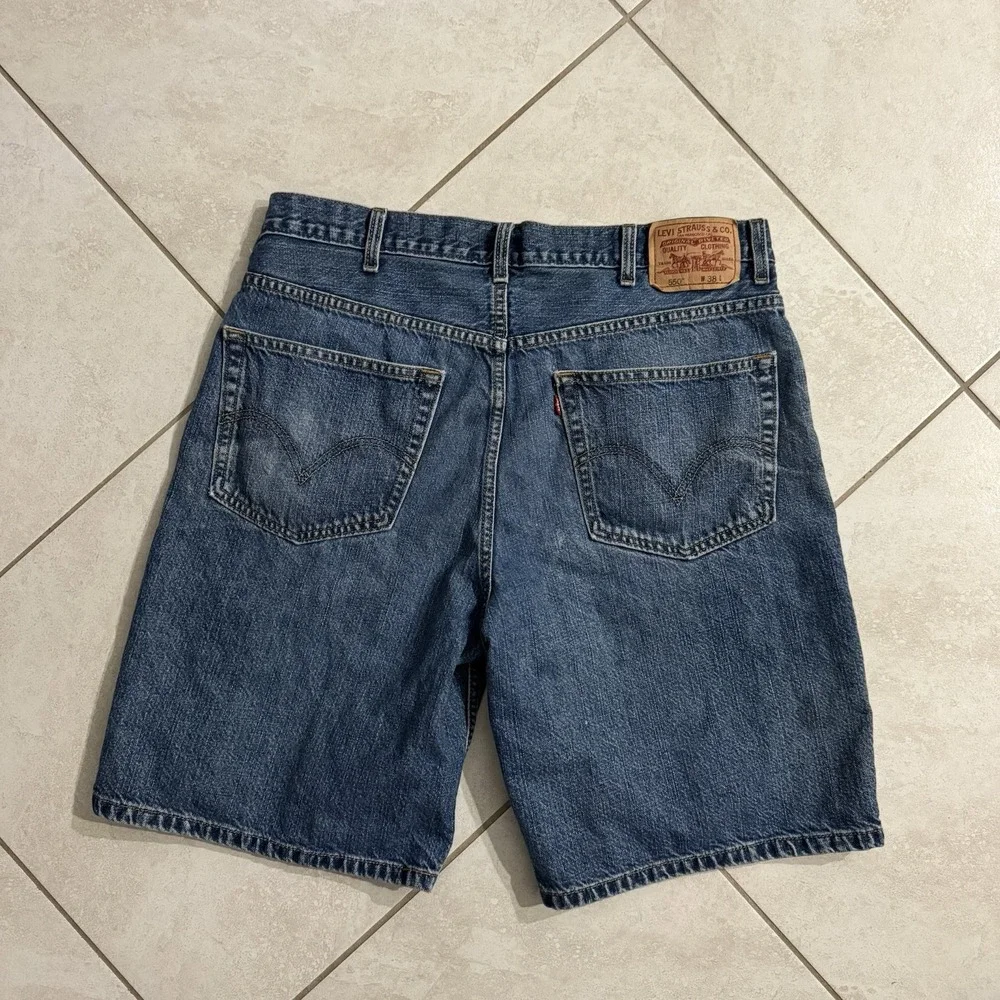 Levis feel item