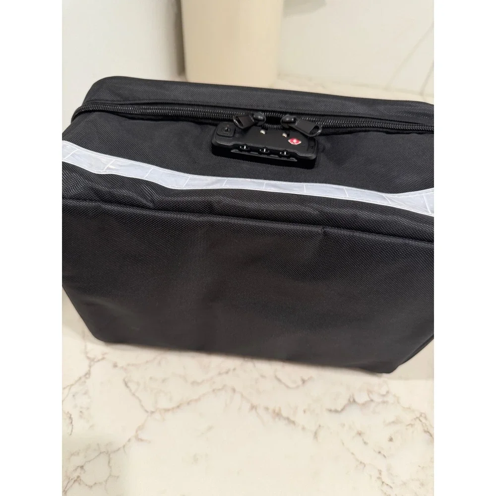 Locking‎ bag Storage Bag with TSA Combination Lock and Adjustable Dividers