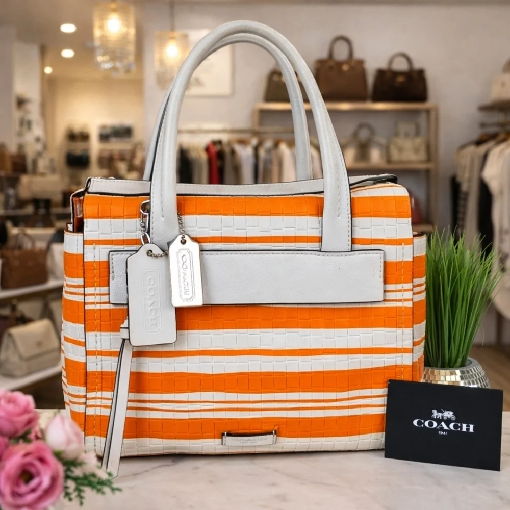 COACH BLEECKER MINI‎ CROSSBODY SHOULDER BAG RILEY CARRYALL MANDARIN WHITE PURSE