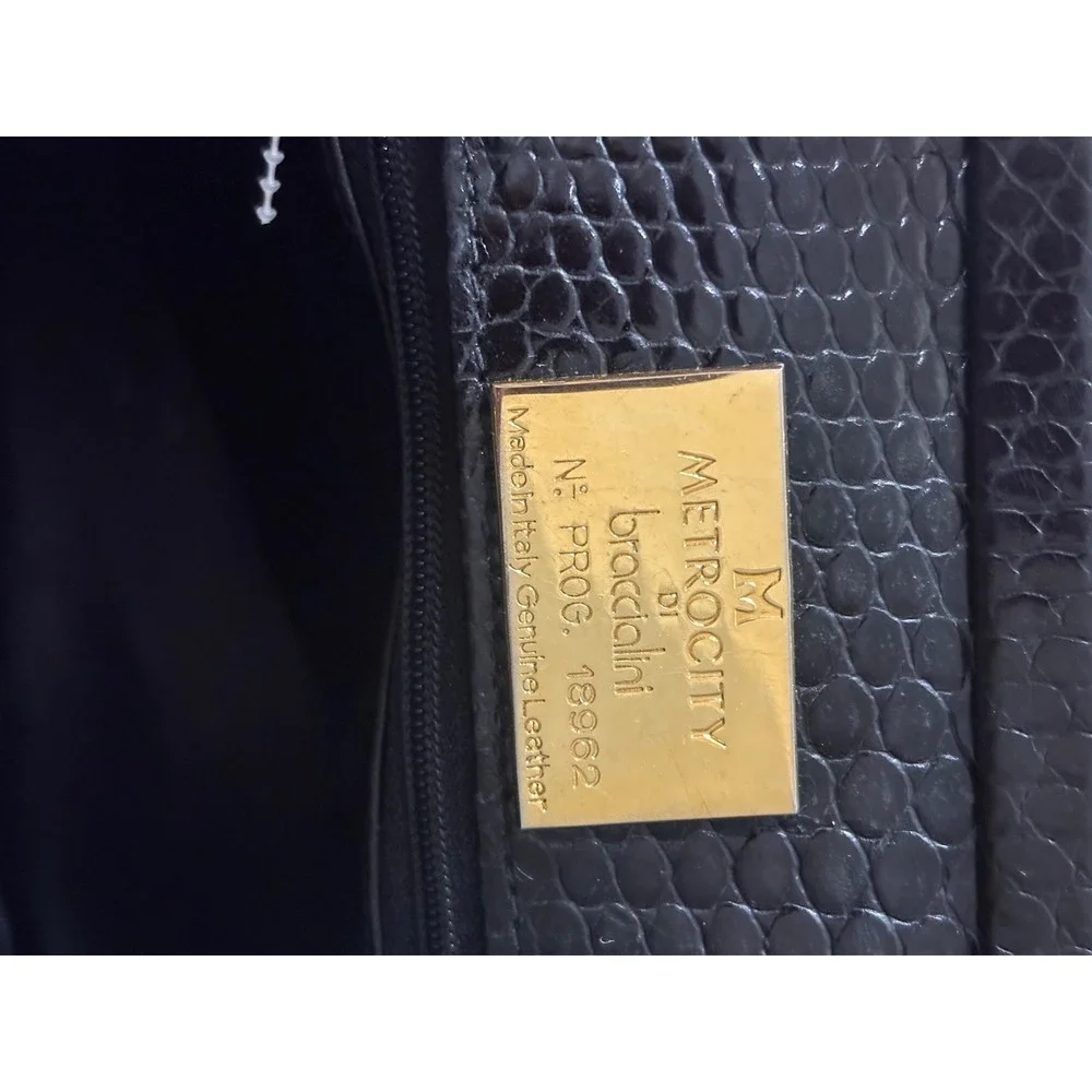 Metrocity di Braccialini Black Nylon Leather Kiss‎ Lock Frame Bag Made in Italy