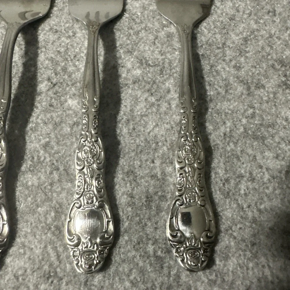 International Silver international stainless