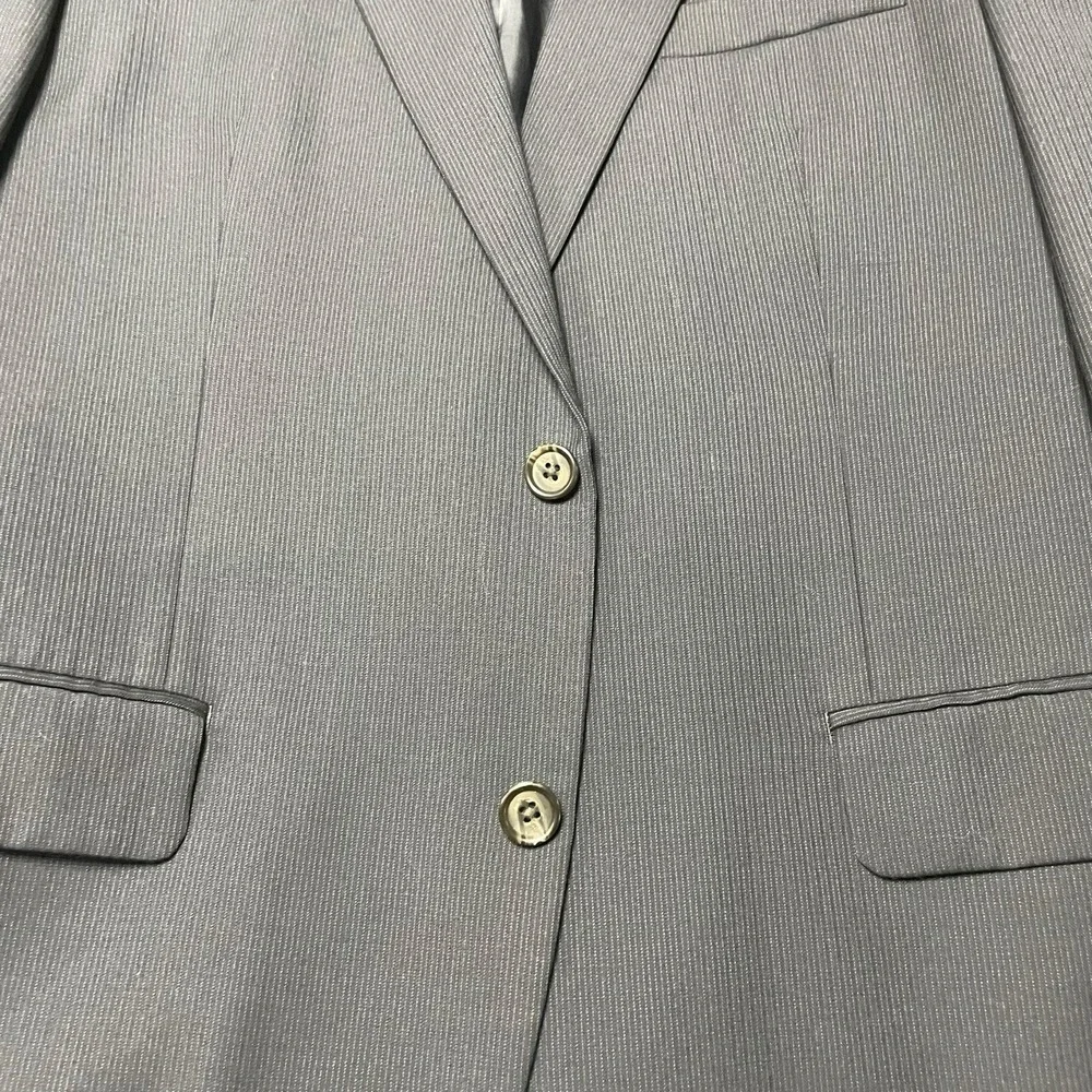 Lauren Ralph Lauren‎ 100% wool Navy Pinstrip Suit Jacket 40R Pants size 34/30