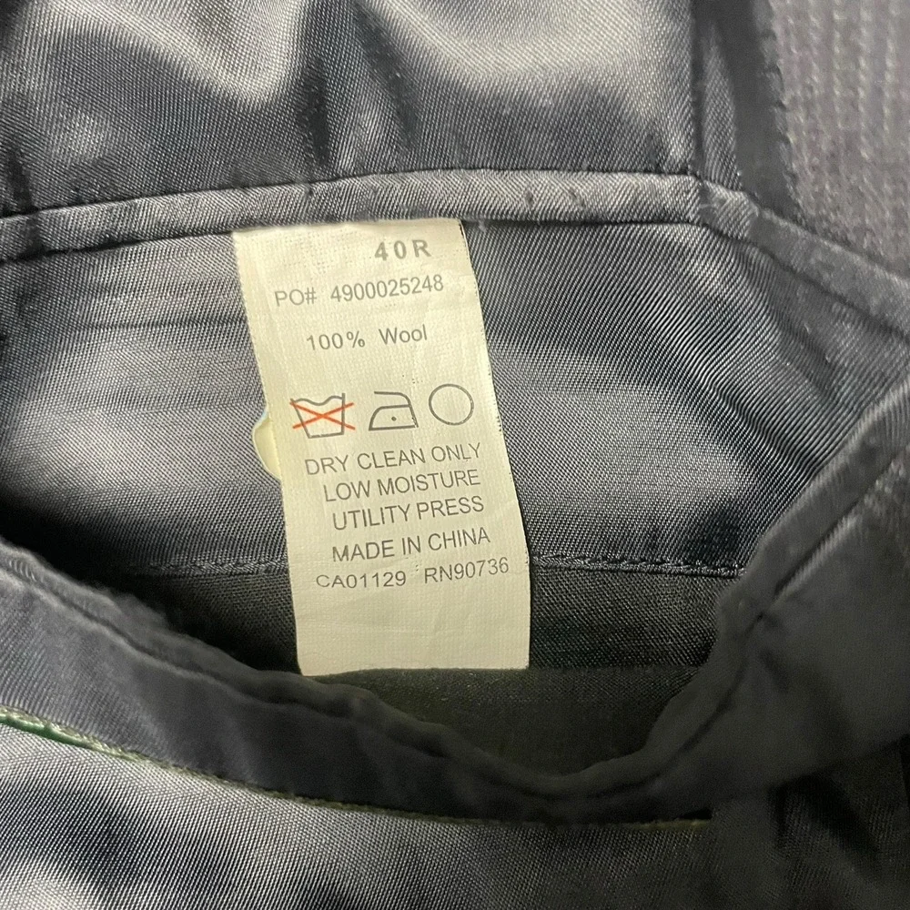 Lauren Ralph Lauren‎ 100% wool Navy Pinstrip Suit Jacket 40R Pants size 34/30