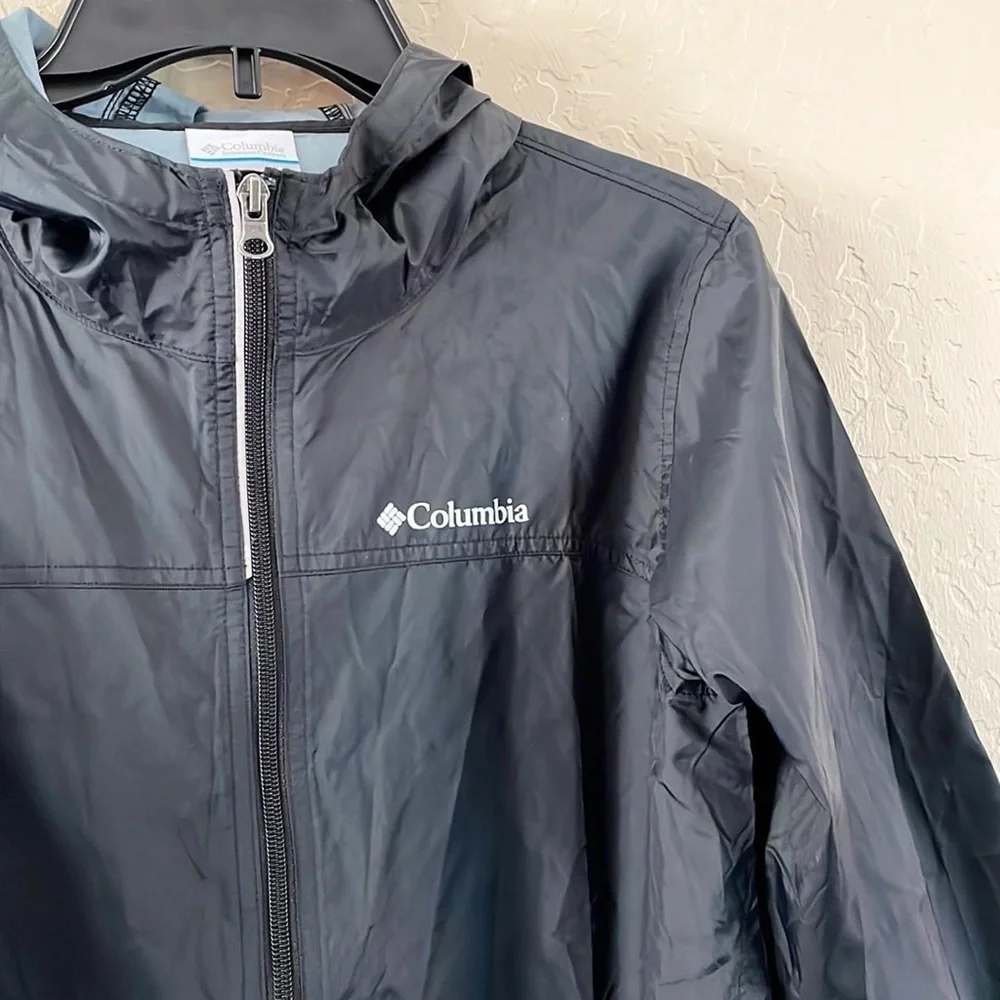 Columbia black juniors