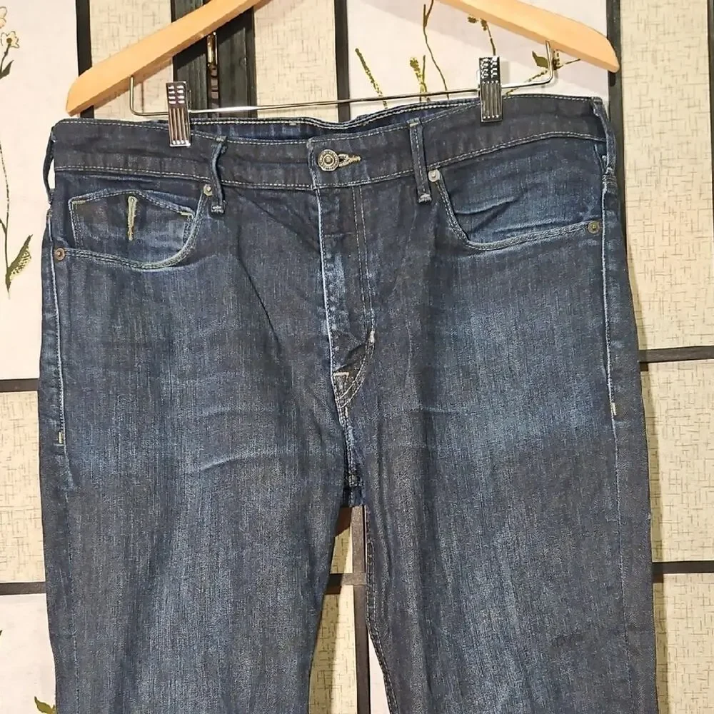Levi's Dark Blue Straight Jeans