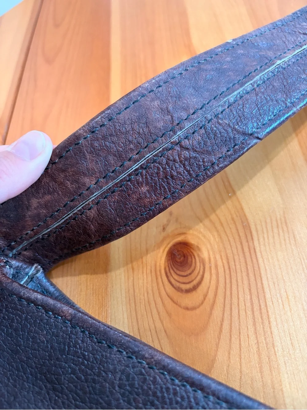 Vintage Chocolate Leather Messenger Crossbody Bag - Classic Everyday Carry