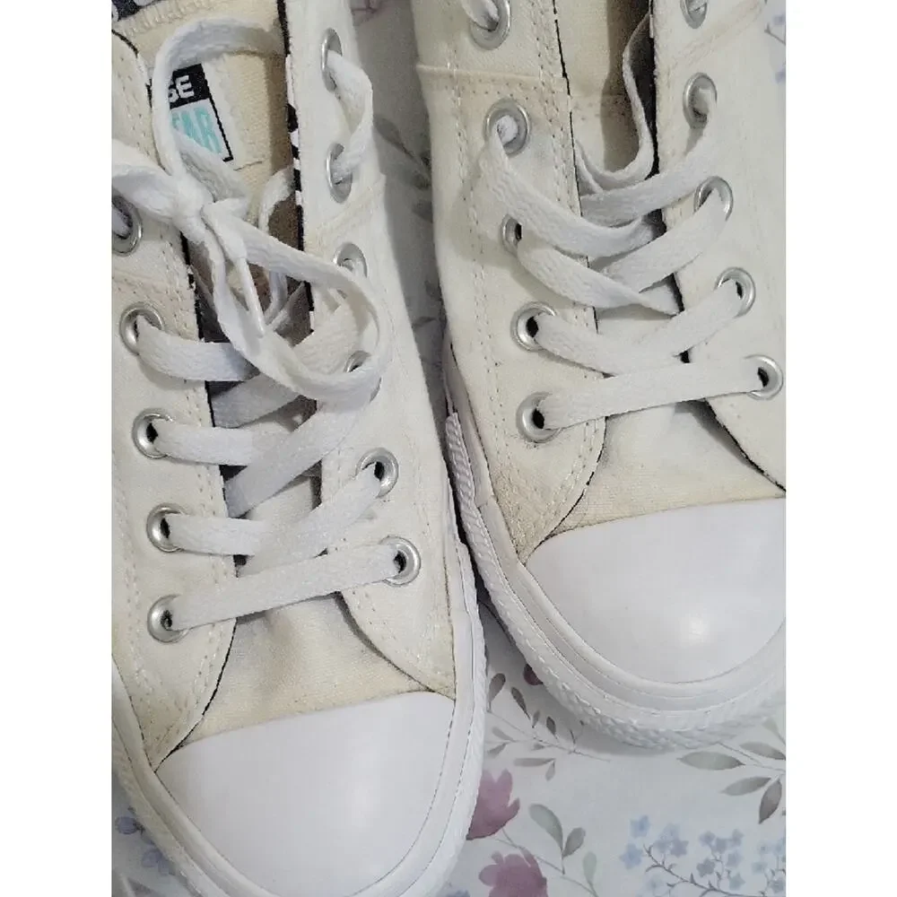 Converse All-Star Cream Canvas Sneakers, Heart Lining, Womens Sz 10, Streetwear