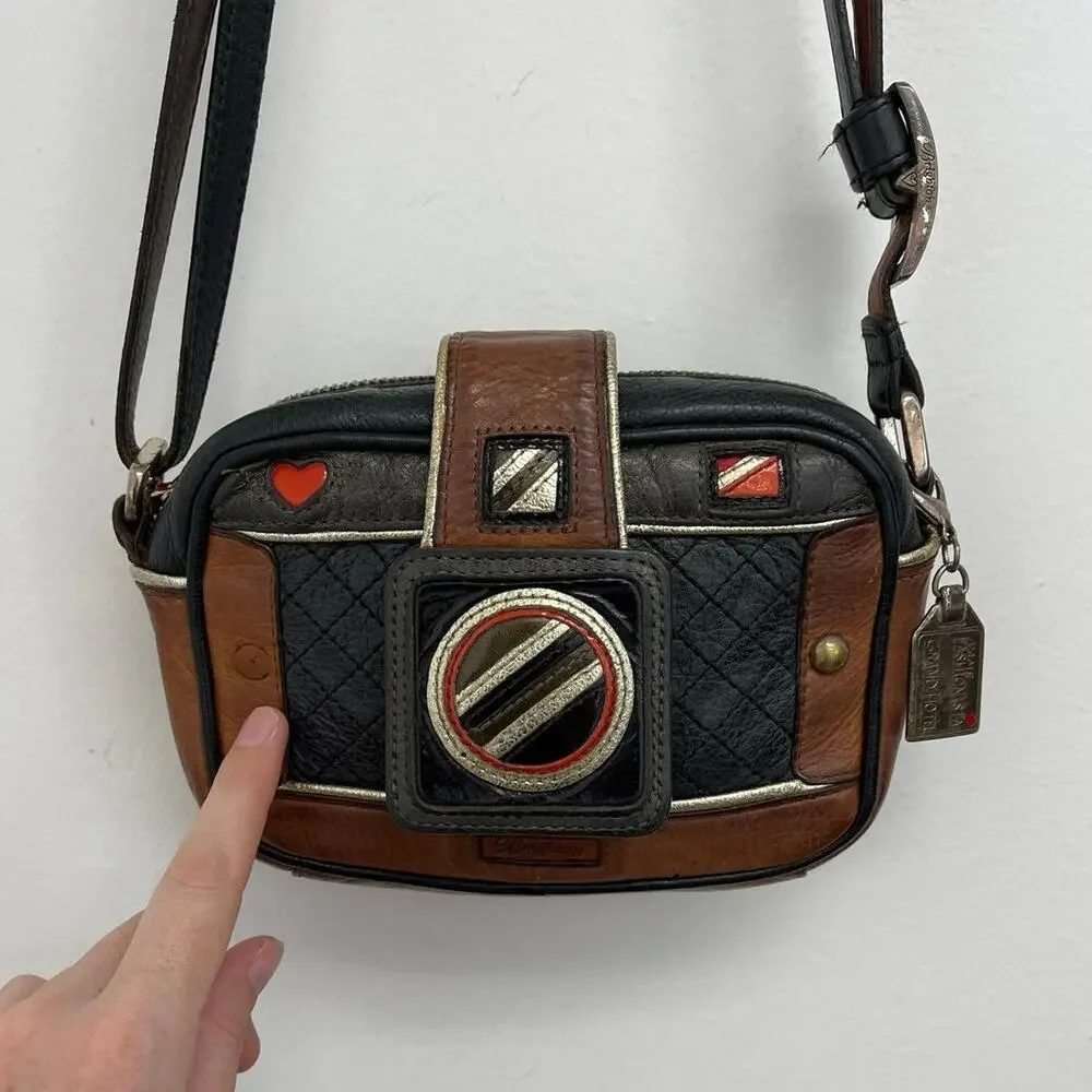 Brighton camera leather