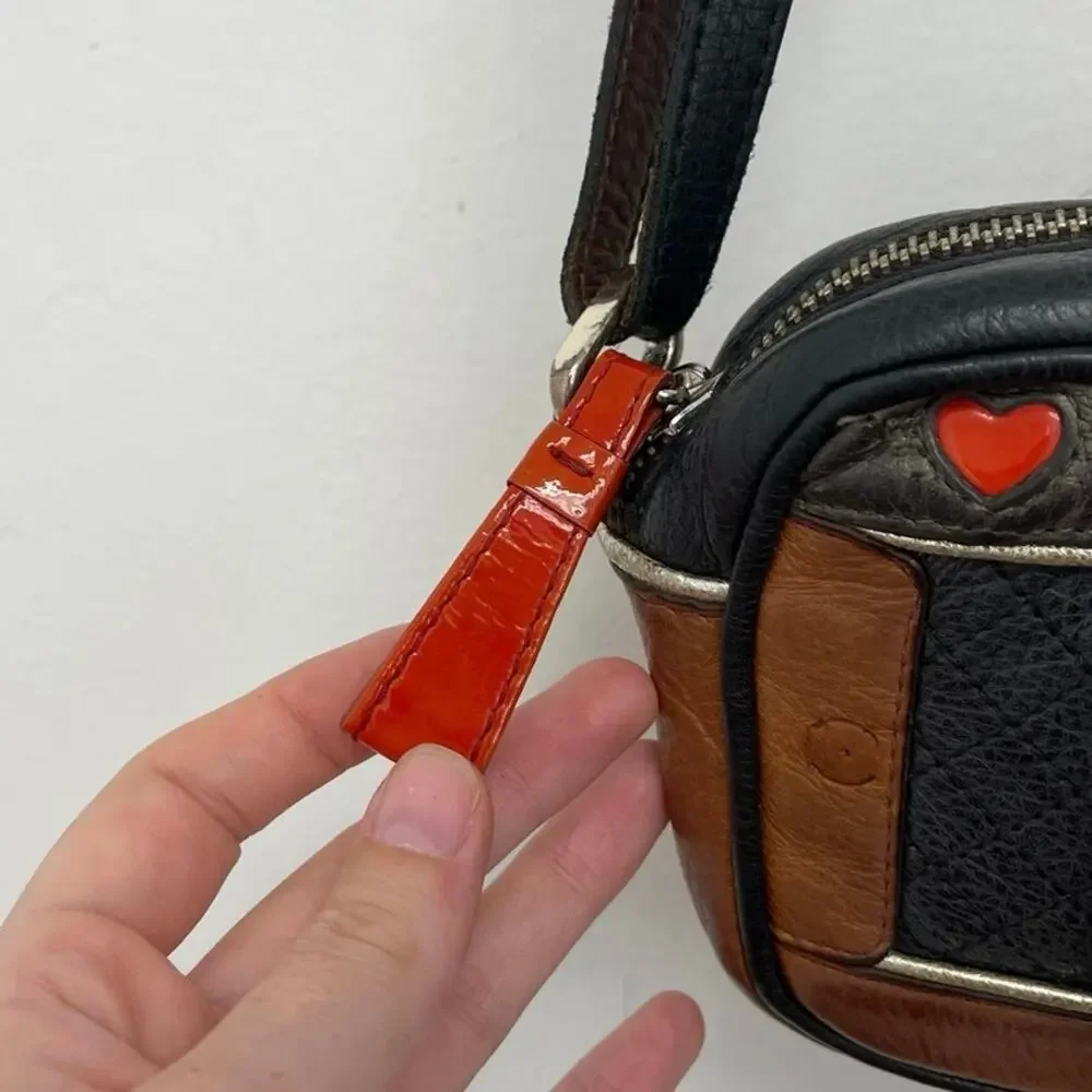 Brighton camera leather