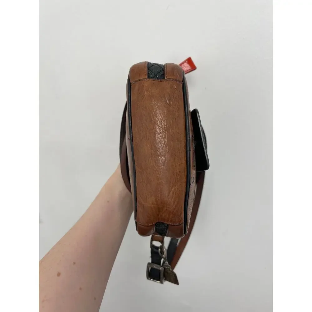Brighton camera leather