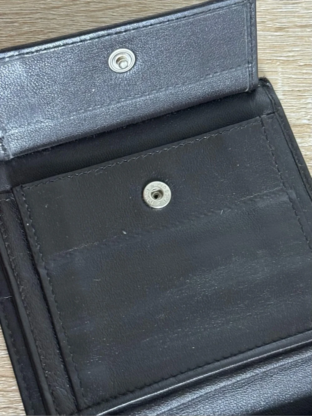 Furla coins bills