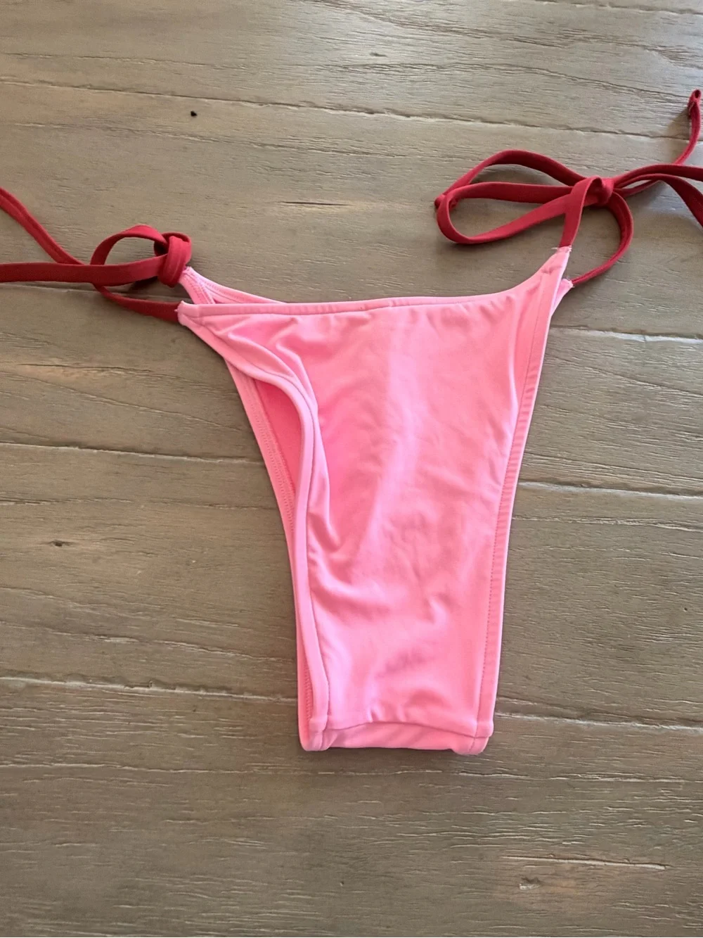 Frankies Bikinis pink love
