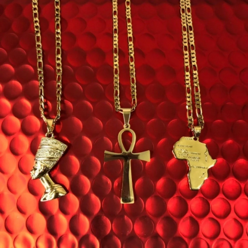 N/A 18k gold