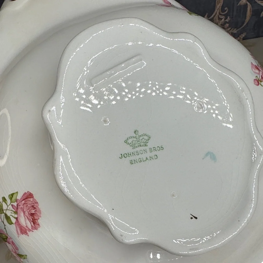Antique Johnson Brothers England Oval Covered Floral Dish Gold Trim