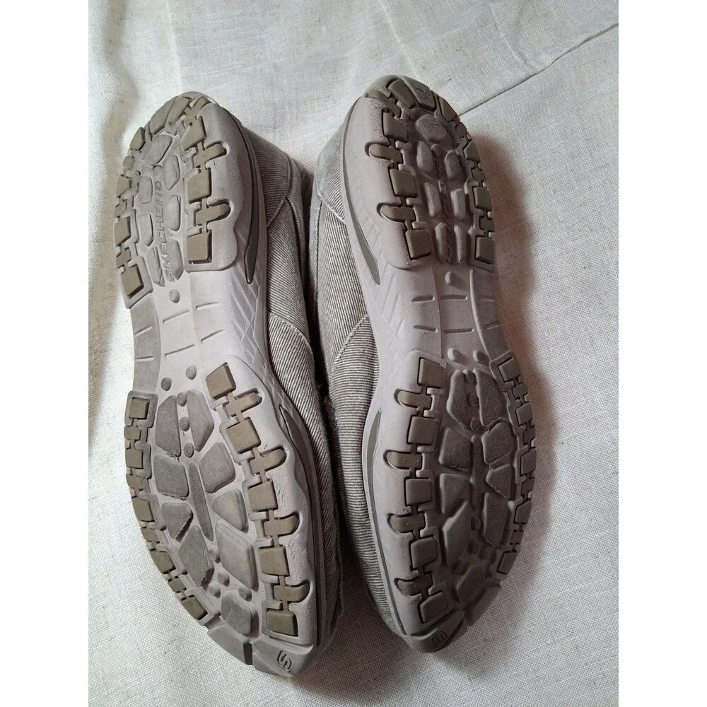Skechers relaxed fit