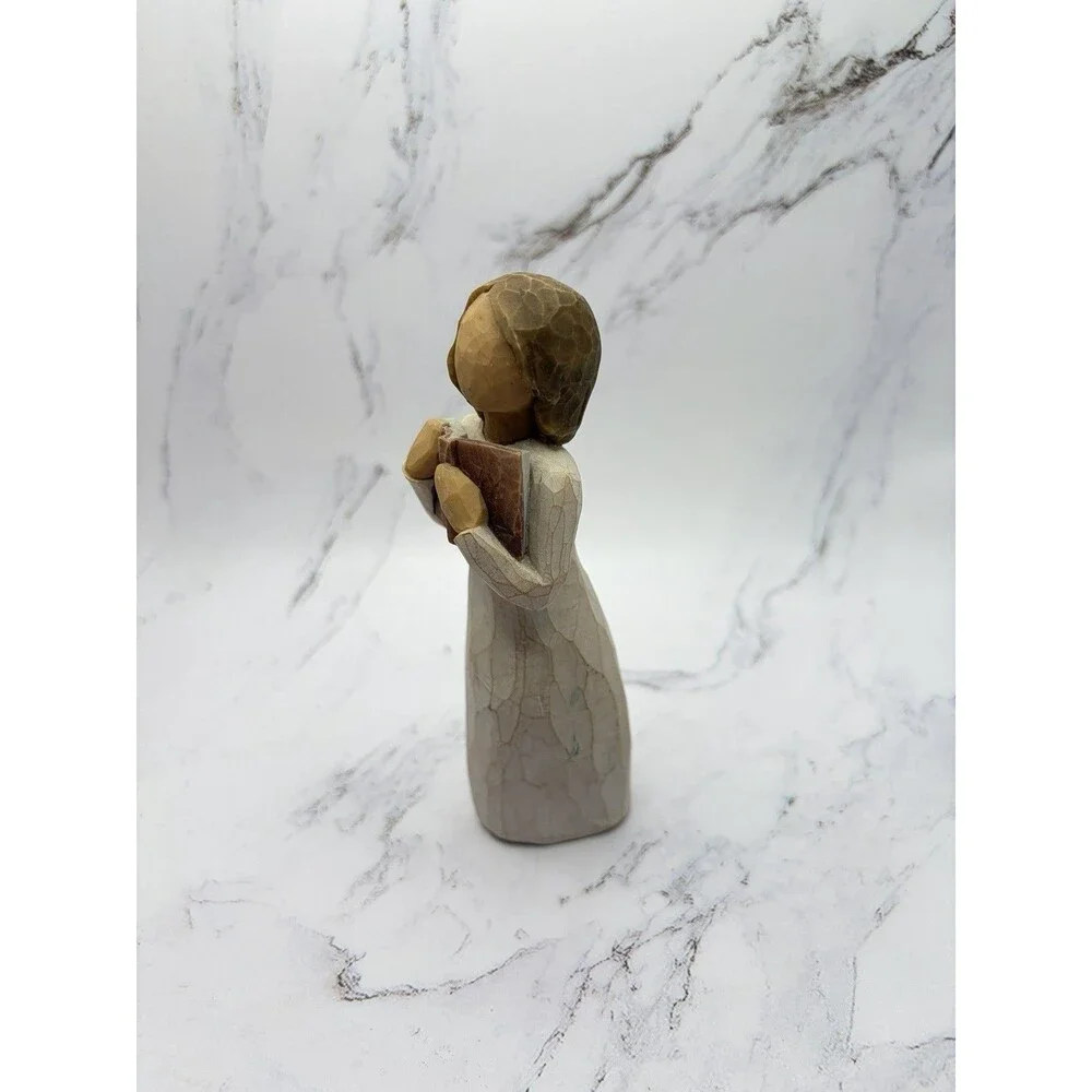 Willow Tree figurine representing by