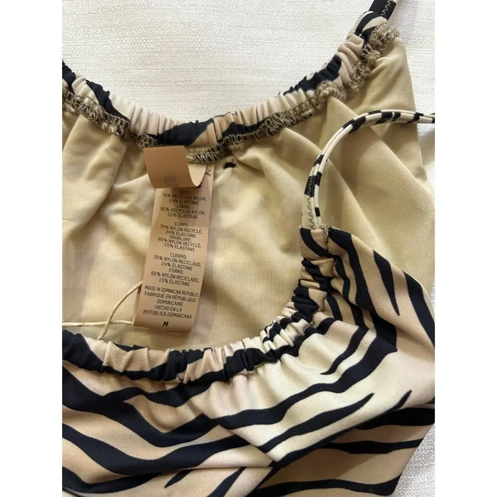 SKIMS nwt signature