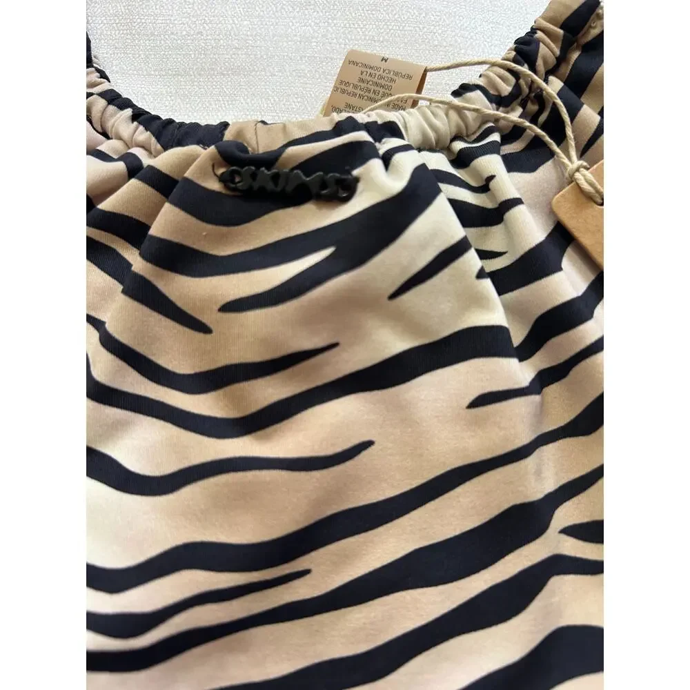 SKIMS nwt signature