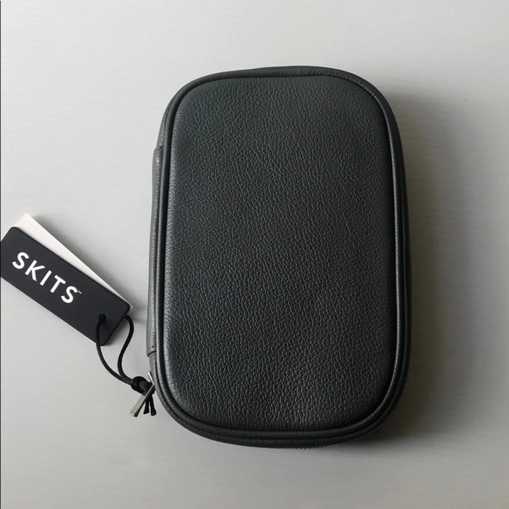 SKITS gray clever