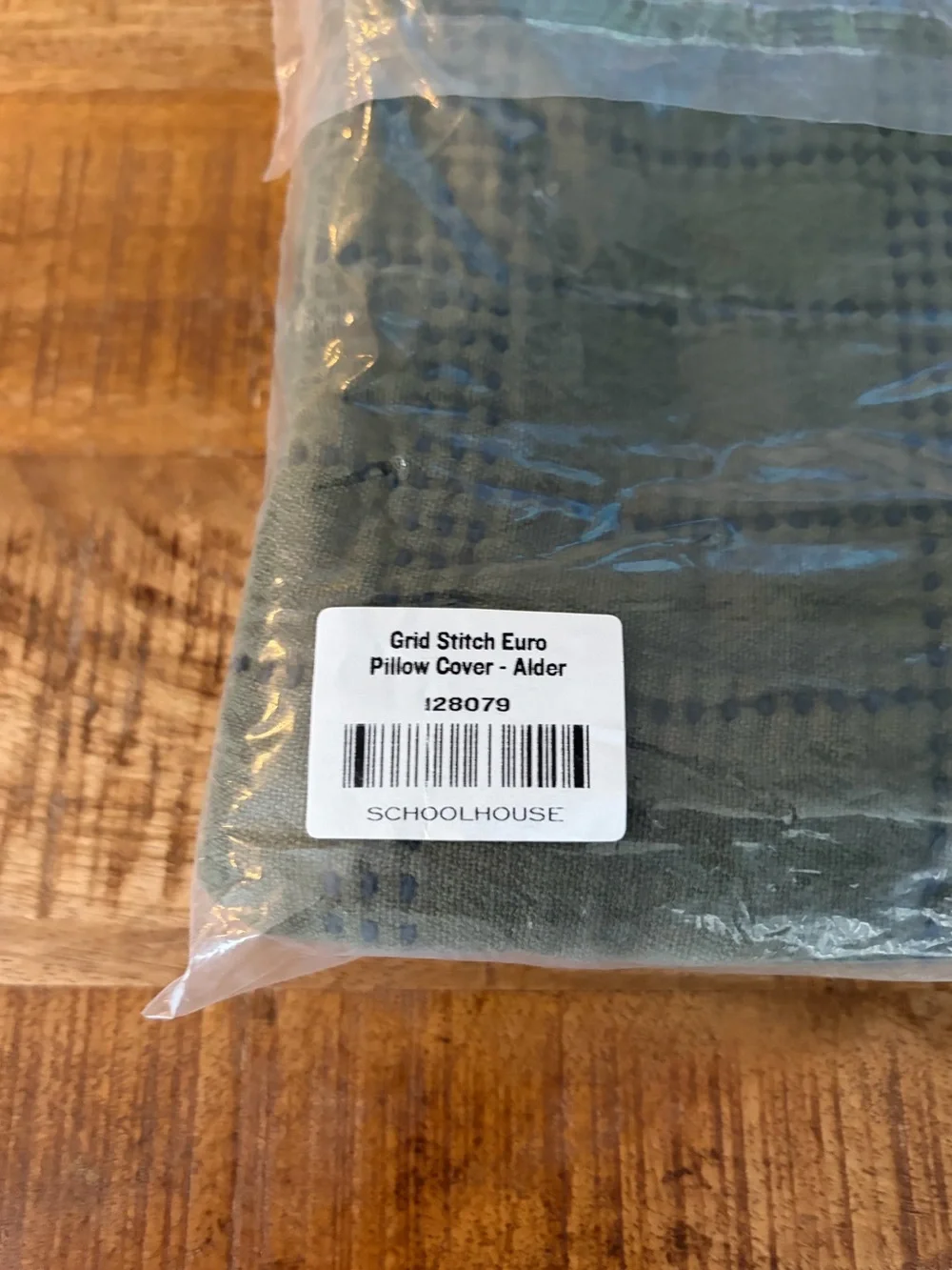 Schoolhouse grid stitch