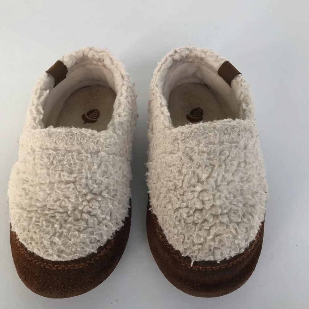 Acorn kids fleece
