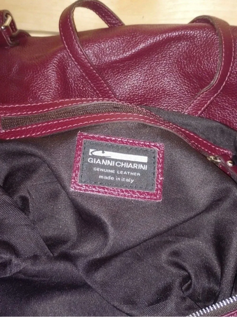 Gianni Chiarini sleek burgundy